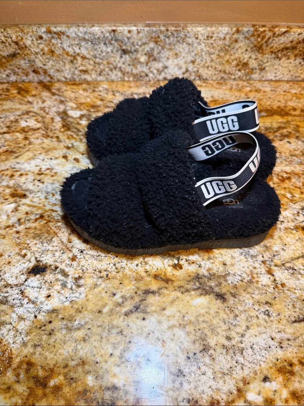 UGG Black Fuzzy Slide Sandals with Logo Slingback